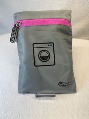 MUMI Compact Gray Laundry Bag For Convenient Travel